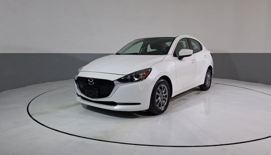 Mazda • Mazda 2