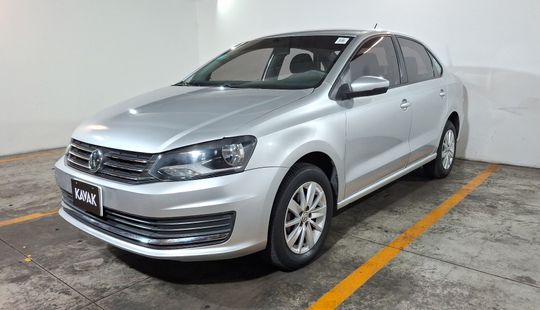 Volkswagen • Vento