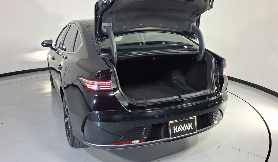 Byd King 1.5 PHEV DM-I 55KM AUTO Sedan 2025