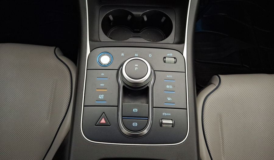 Byd King 1.5 PHEV DM-I 55KM AUTO Sedan 2025