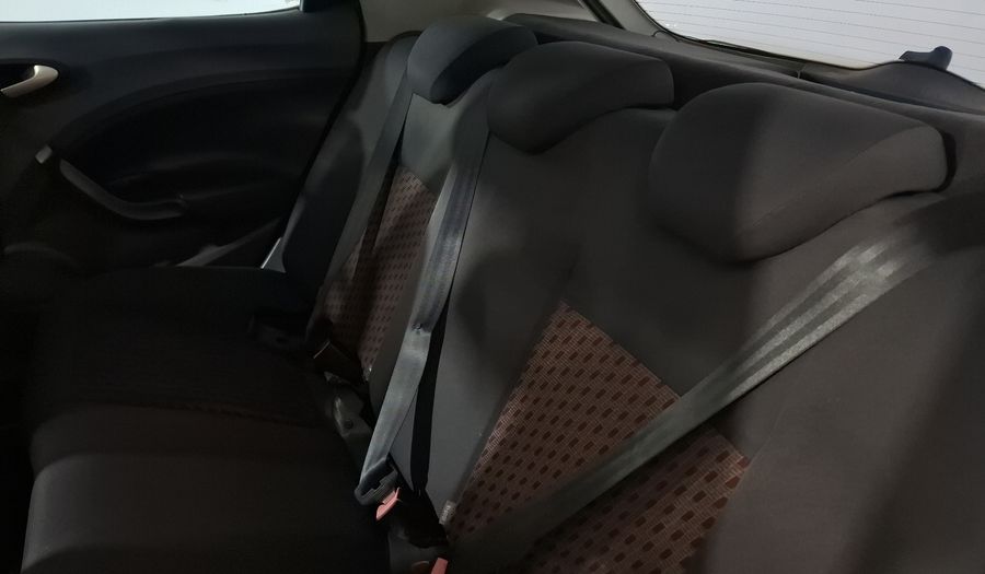Seat Nuevo Ibiza 2.0 REFERENCE 4 PTAS MT Hatchback 2010