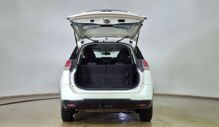 Nissan X-trail 2.5 CVT SENSE Suv 2016