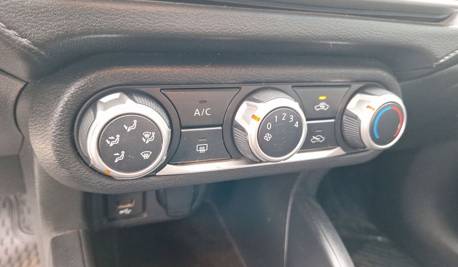 Nissan Versa 1.6 SENSE Sedan 2020