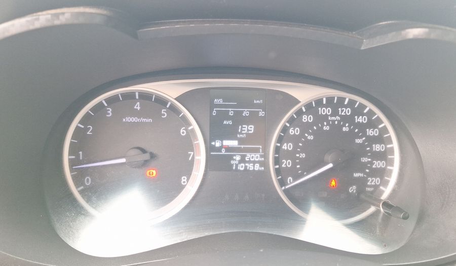Nissan Versa 1.6 SENSE Sedan 2020