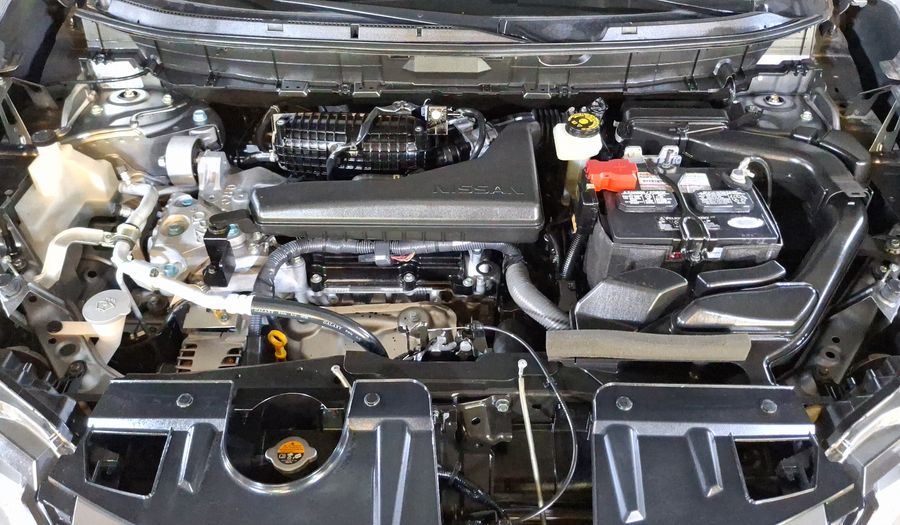 Nissan X-trail 2.5 ADVANCE 3 ROW CVT Suv 2021