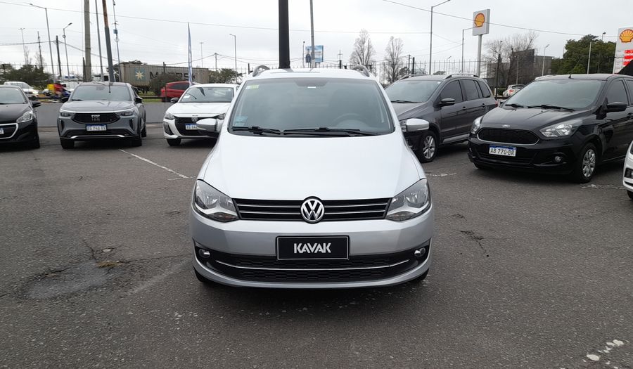 Volkswagen Suran 1.6 TRENDLINE I MOTION Wagon 2013