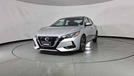 Nissan • Sentra