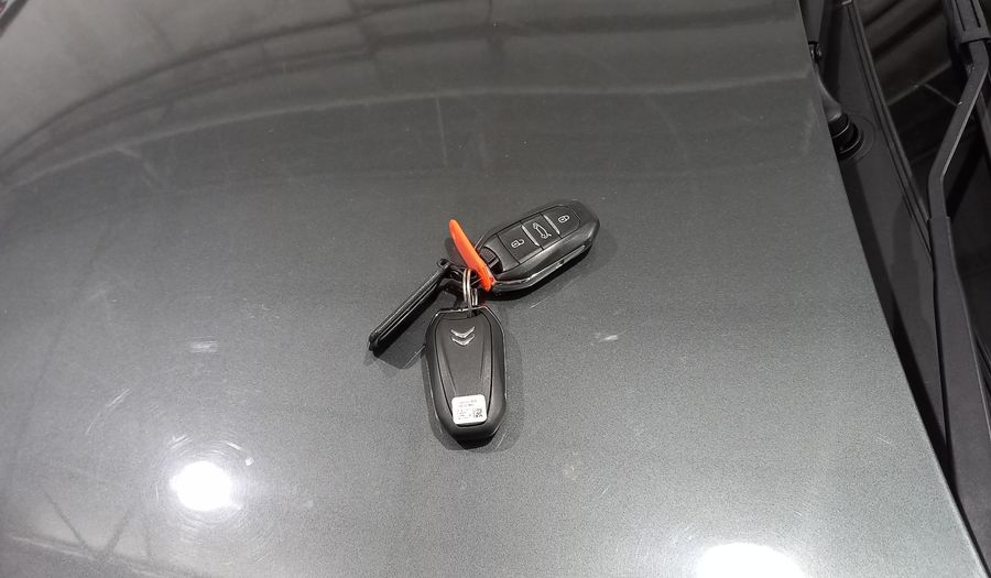Citroen C4 Cactus 1.6 THP 165 SHINE AUTO BI TONO Hatchback 2021