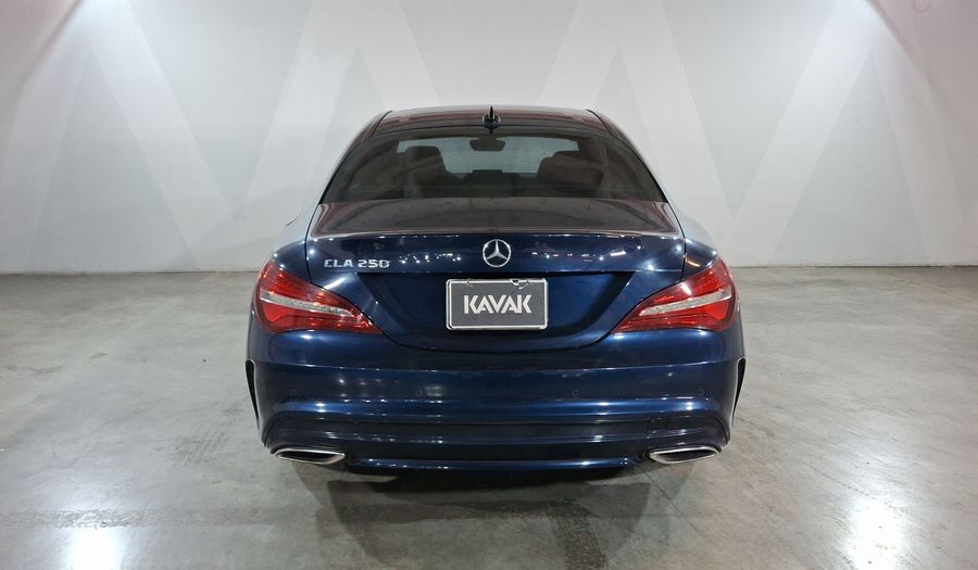 Mercedes Benz Clase Cla 2.0 CLA 250 CGI SPORT AT Coupe 2018
