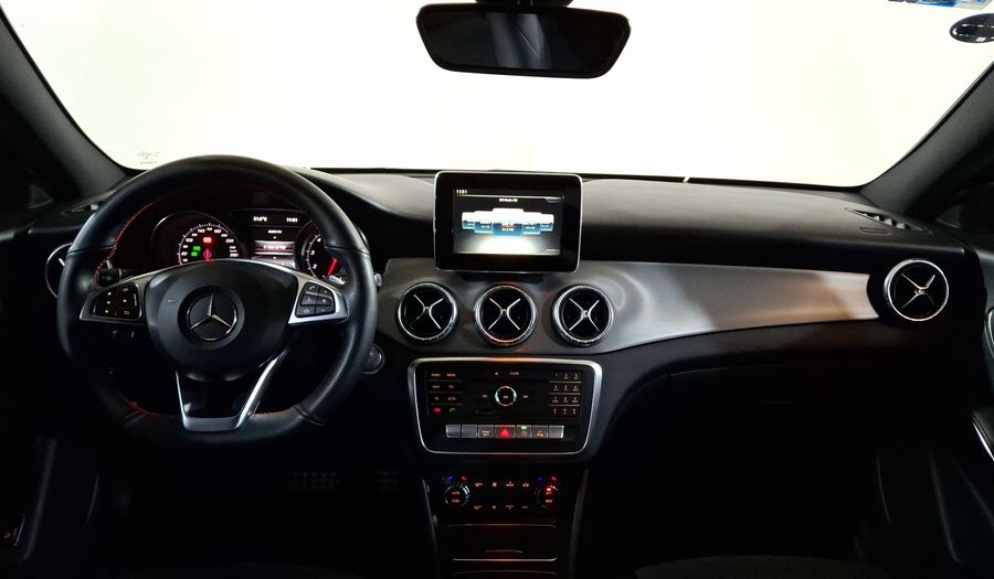 Mercedes Benz Clase Cla 2.0 CLA 250 CGI SPORT AT Coupe 2018