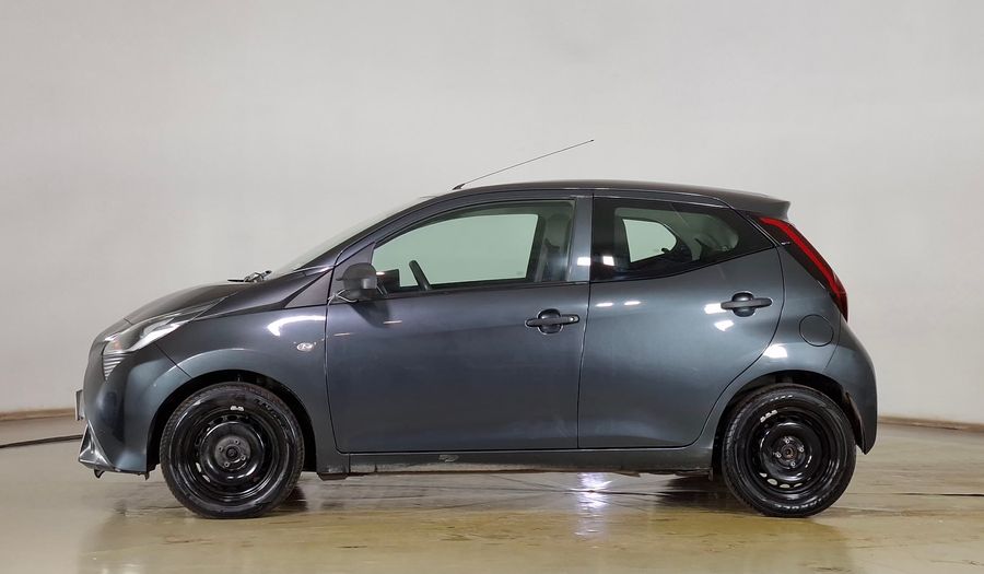 Toyota Aygo 1.0 X-R5 STD Hatchback 2019