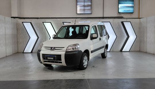 Peugeot • Partner