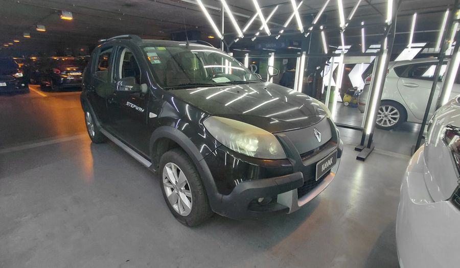 Renault Sandero Stepway 1.6 STEPWAY PRIVILEGE NAV Hatchback 2013
