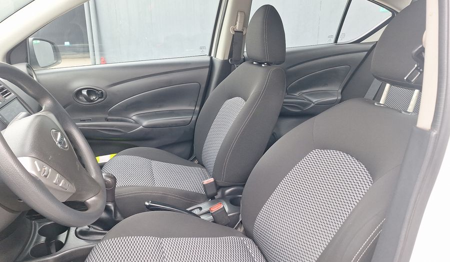 Nissan Versa 1.6 SENSE Sedan 2019