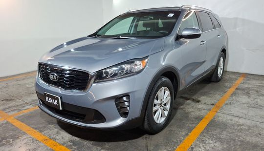 Kia • Sorento