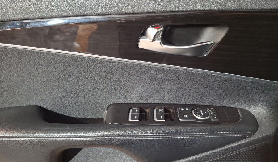 Kia Sorento 2.4 LX AUTO Suv 2020