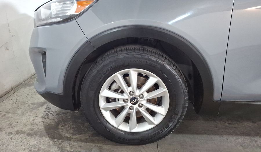 Kia Sorento 2.4 LX AUTO Suv 2020