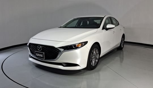 Mazda • Mazda 3