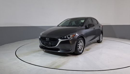 Mazda • Mazda 2