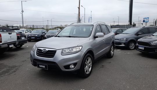 Hyundai • Santa Fe
