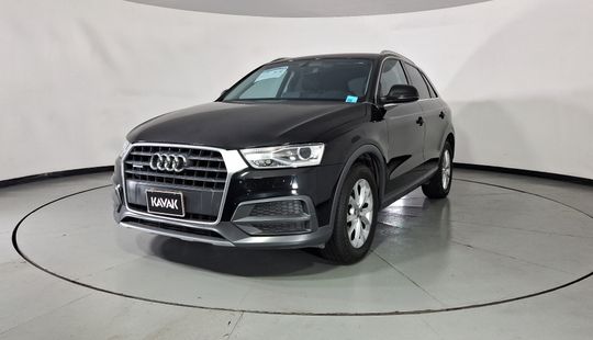 Audi • Q3