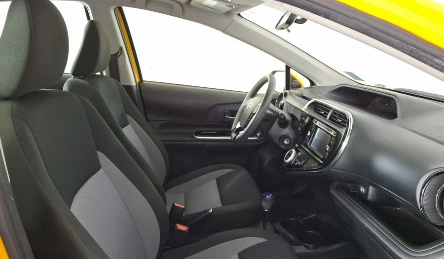 Toyota Prius C 1.5 HYBRID AUTO Hatchback 2020