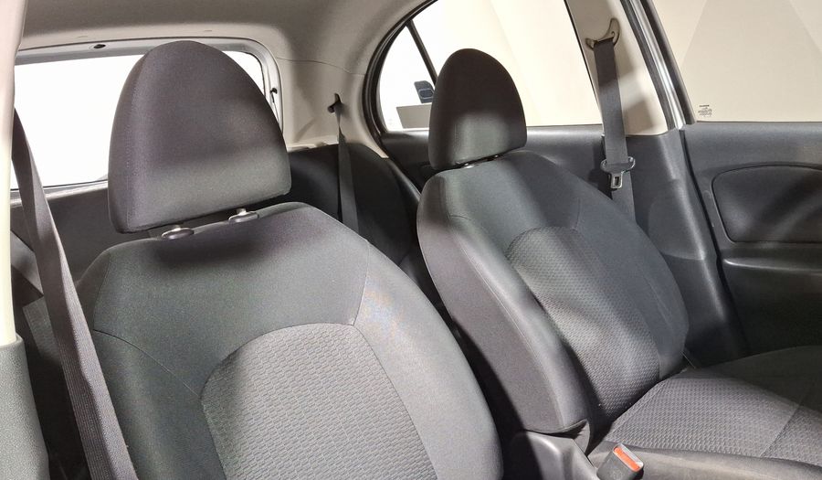 Nissan March 1.6 SENSE MT Hatchback 2013