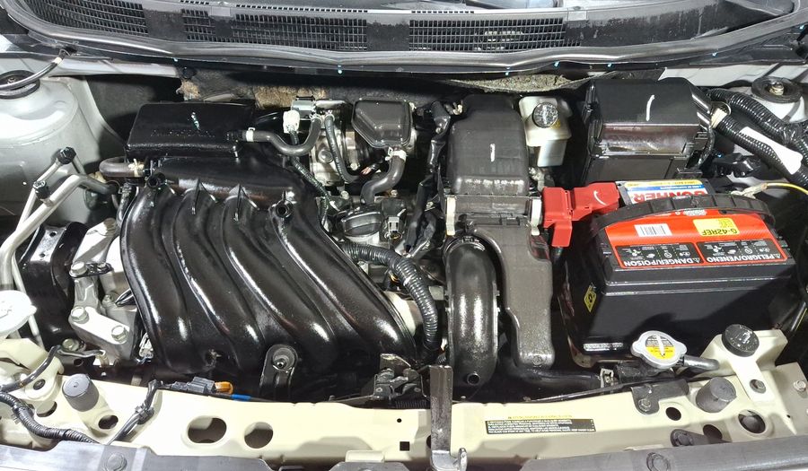Nissan March 1.6 SENSE MT Hatchback 2013