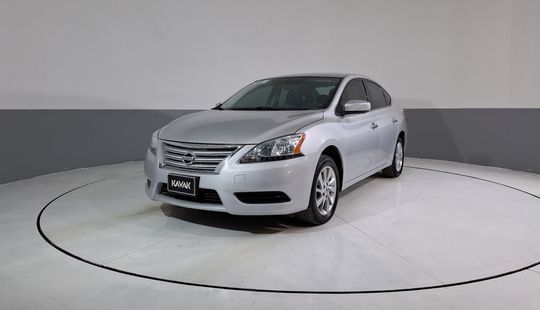 Nissan • Sentra