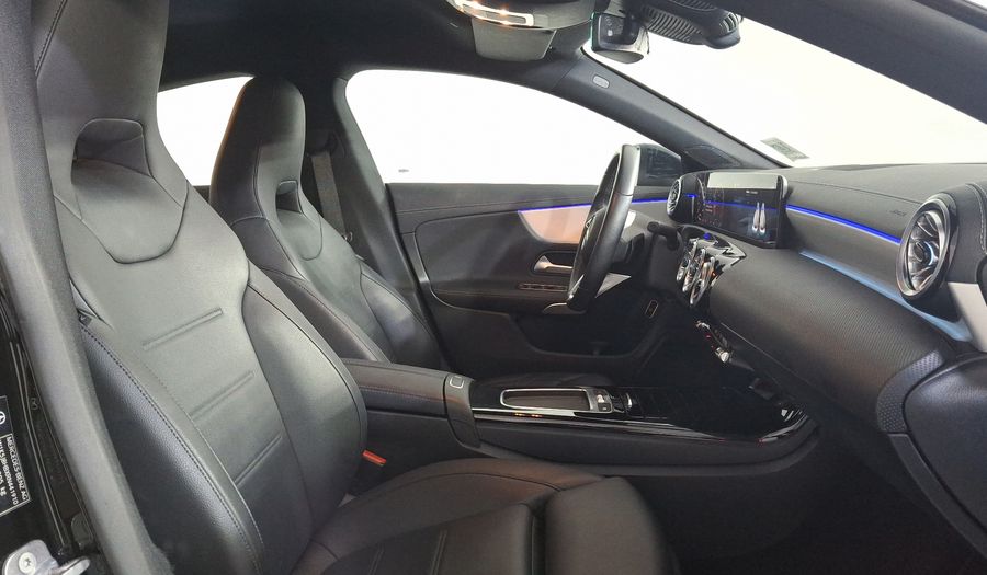 Mercedes Benz Clase Cla 1.3 MHEV CLA 200 LINE DCT Coupe 2024