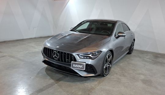 Mercedes Benz • Clase CLA