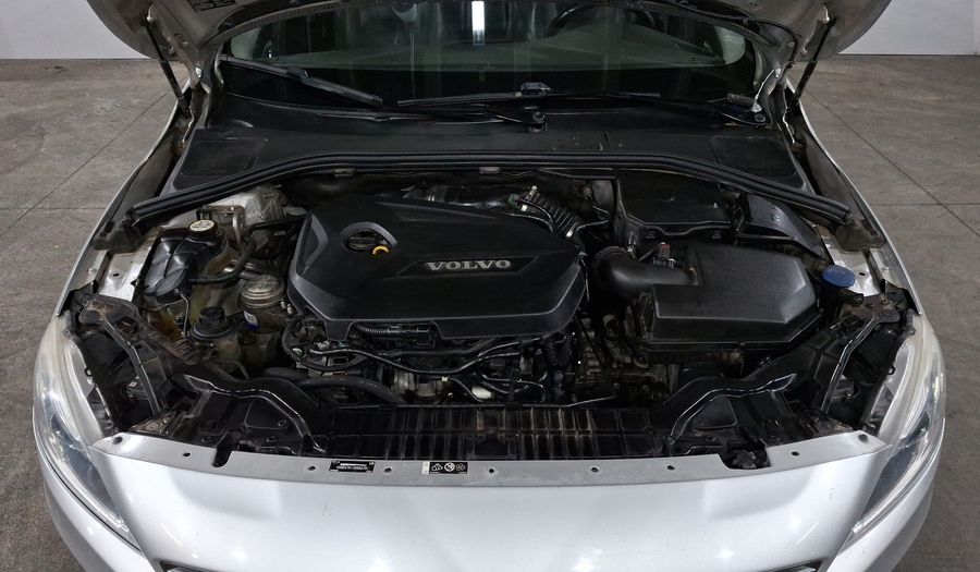Volvo S60 1.6 ADDITION PLUS T4 DCT Sedan 2015