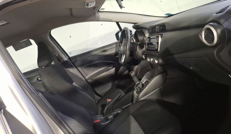 Nissan Versa 1.6 SENSE Sedan 2022