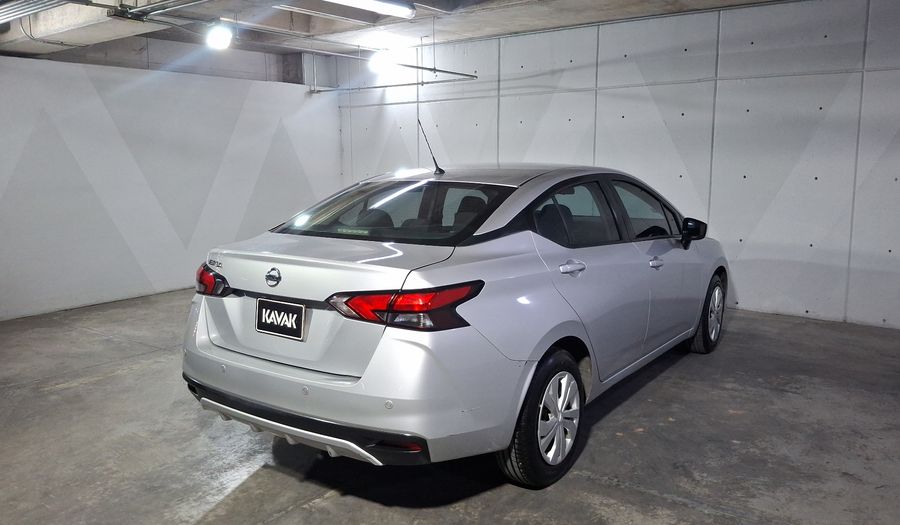 Nissan Versa 1.6 SENSE Sedan 2022