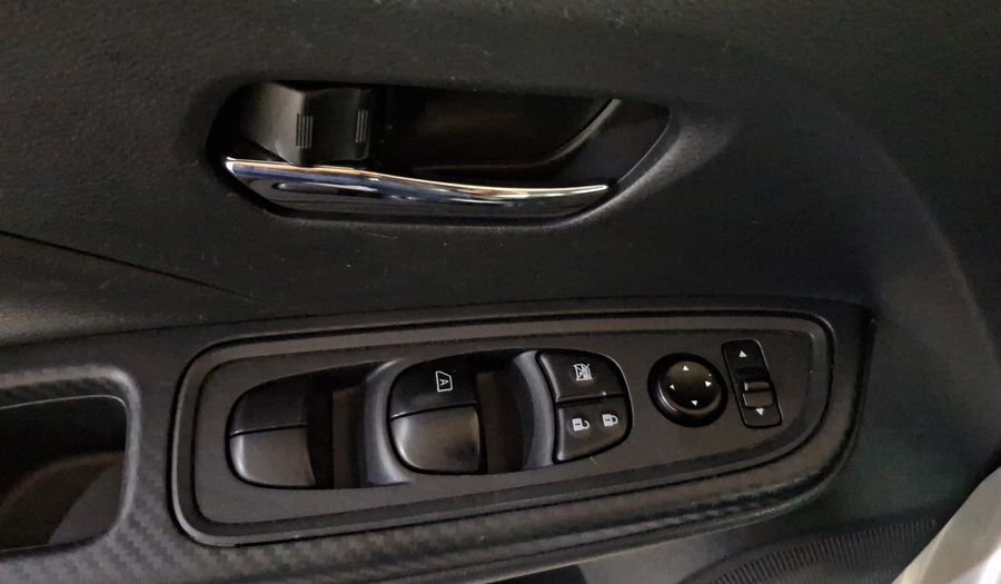 Nissan Versa 1.6 SENSE Sedan 2022