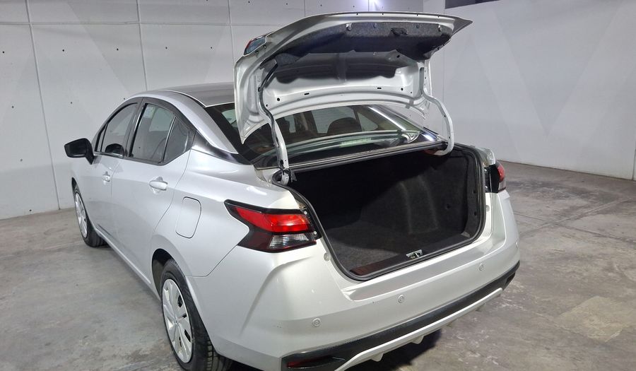 Nissan Versa 1.6 SENSE Sedan 2022