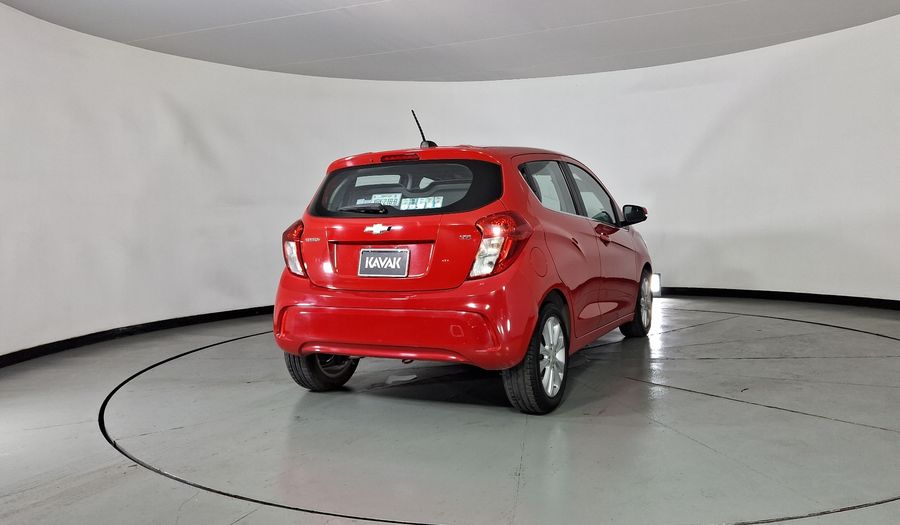 Chevrolet Spark 1.4 LTZ C MT Hatchback 2017
