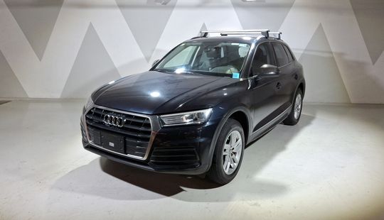 Audi • Q5