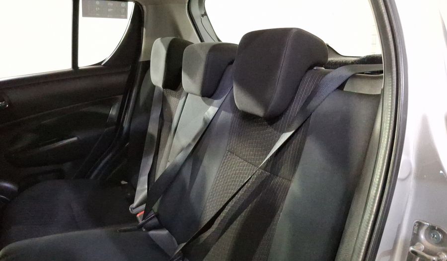 Suzuki Swift 1.4 GLX MT Hatchback 2015