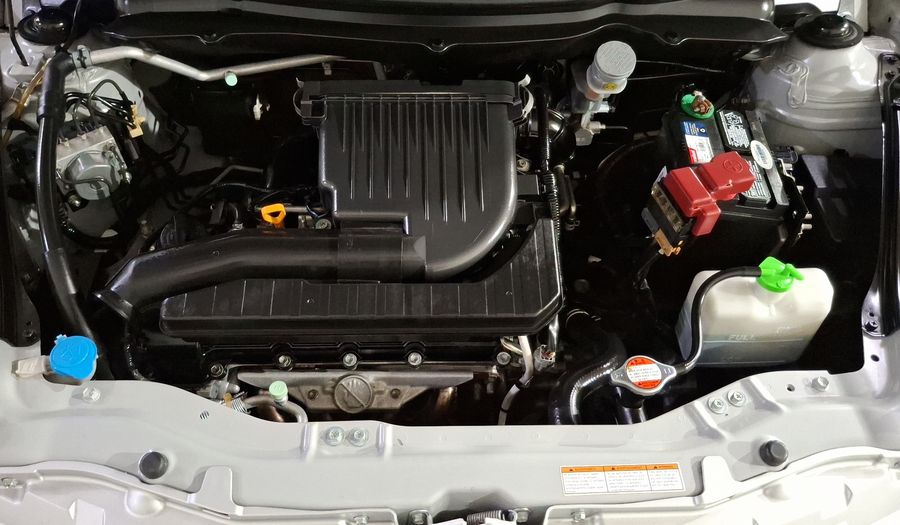 Suzuki Swift 1.4 GLX MT Hatchback 2015