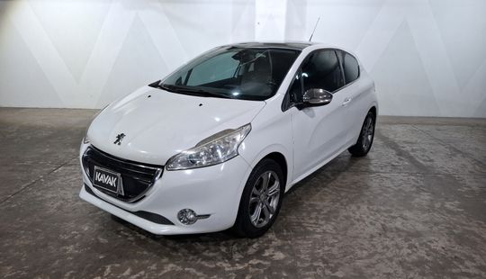 Peugeot • 208