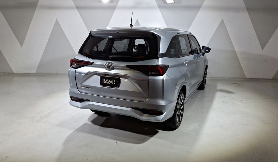 Toyota Avanza 1.5 XLE CVT Minivan 2022
