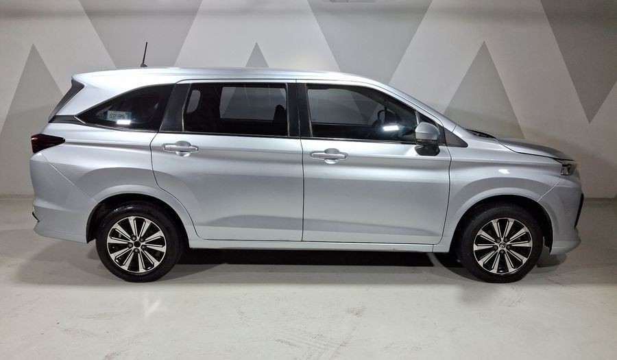 Toyota Avanza 1.5 XLE CVT Minivan 2022