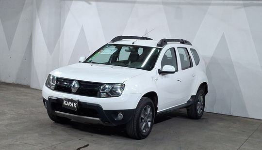 Renault • Duster