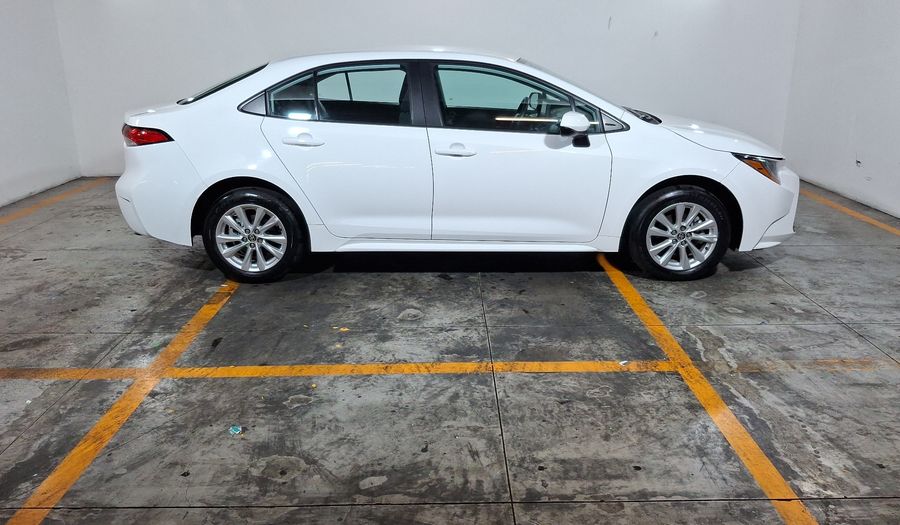 Toyota Corolla 2.0 LE CVT Sedan 2024