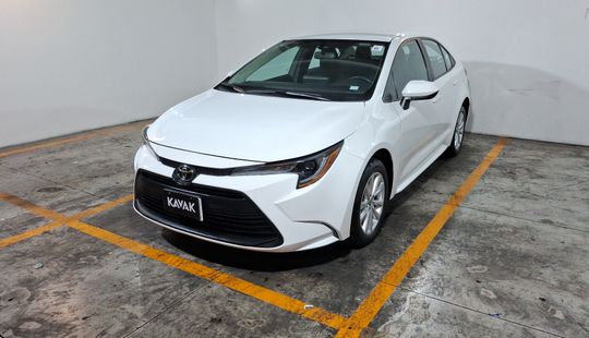 Toyota • Corolla