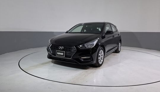 Hyundai • Accent