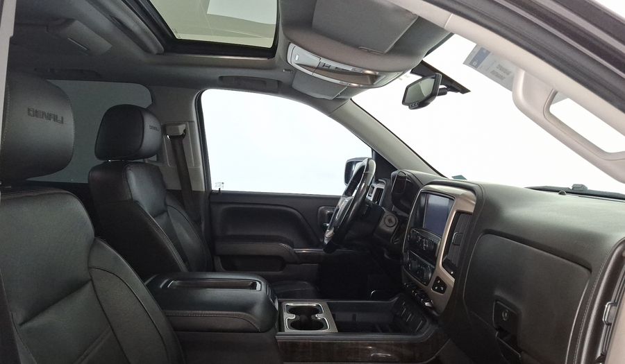 Gmc Sierra 6.2 DENALI E AT 4WD Pickup 2015