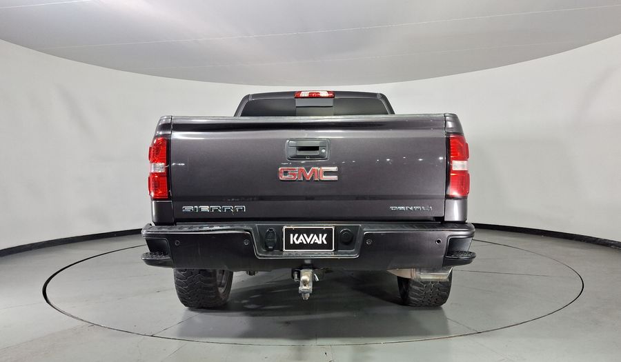 Gmc Sierra 6.2 DENALI E AT 4WD Pickup 2015