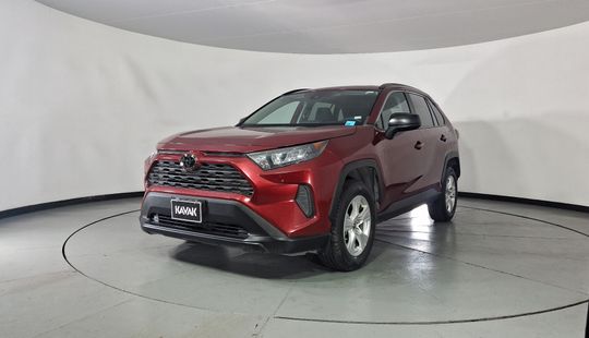 Toyota • RAV4